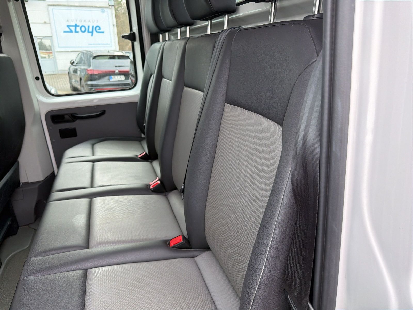 Crafter Pritsche 35 DOKA mittellang FWD