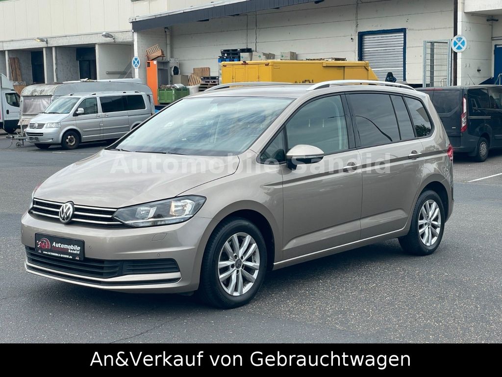 Image of Volkswagen Touran
