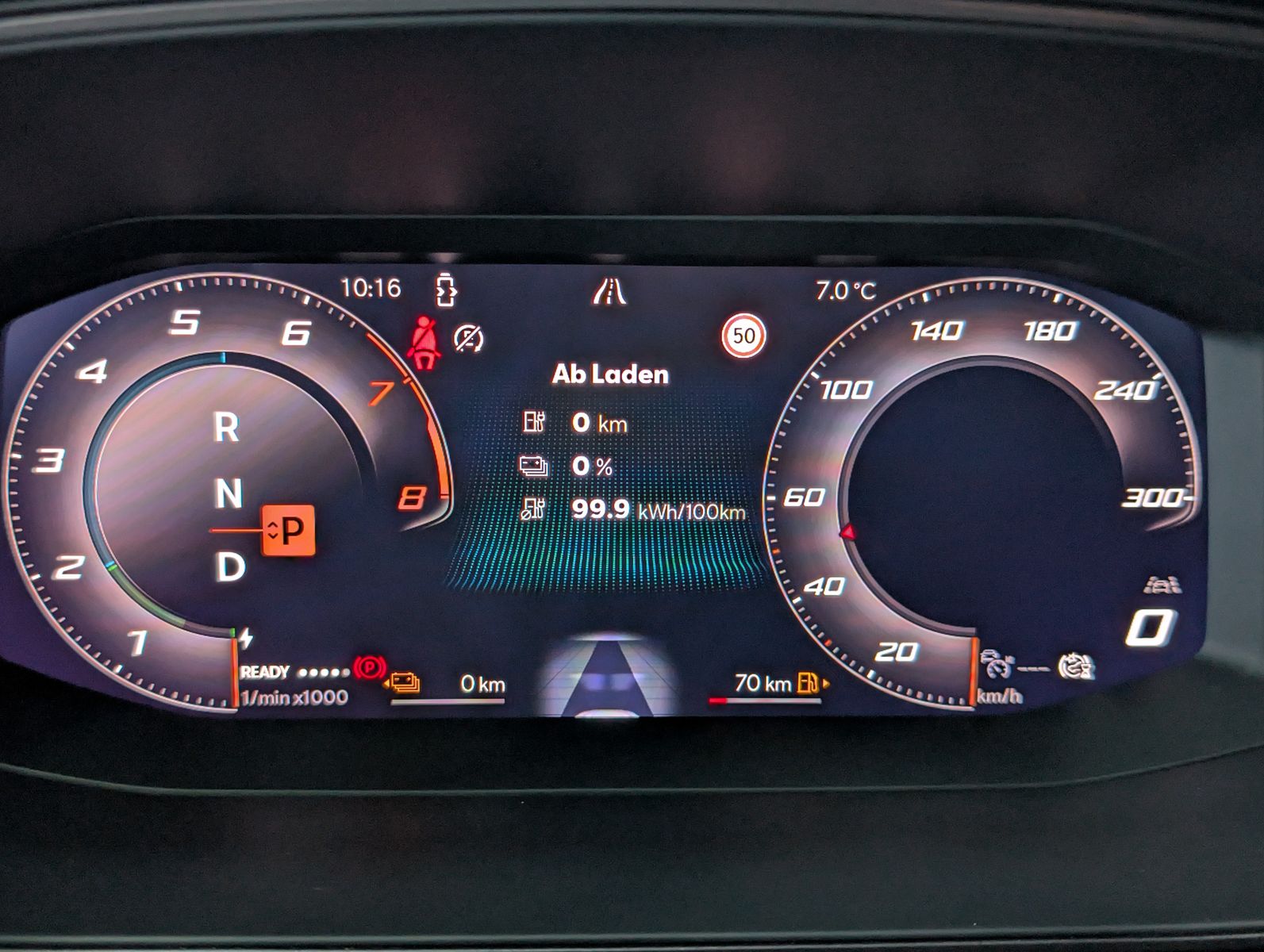 Fahrzeugabbildung CUPRA Leon 1.5 e-Hybrid PLUG-IN LED INTELIG-DRIVE EDGE