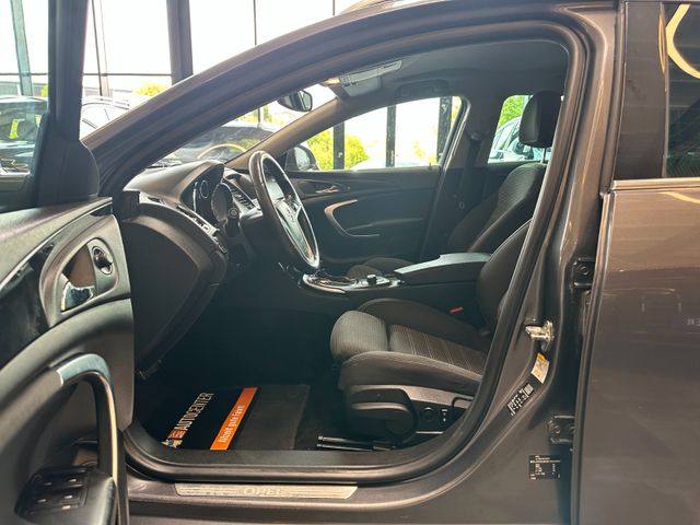 MYAUTOCENTER – Gebraucht- und Jahreswagen mit Werkstattservice in Pfaffenhofen Opel Insignia *Tempo*Navi*2-Zonen*SitzHZ*SPORT*