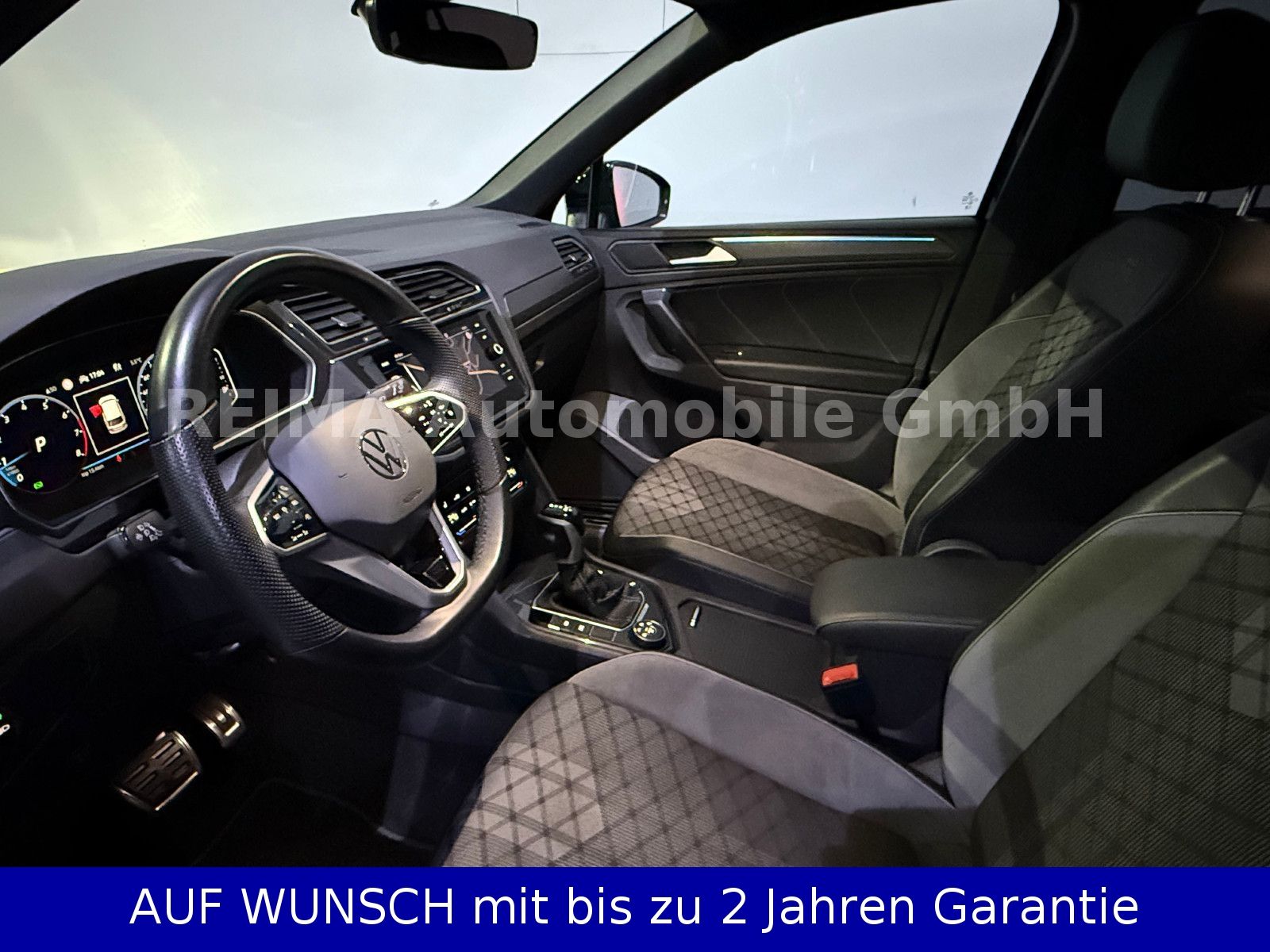 Fahrzeugabbildung Volkswagen Tiguan 2,0i R-Line 4Motion, ACC, AHK, Kamera