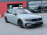 Volkswagen Passat Variant R-Line 4Mot. Edition *19Zoll*360* - mit Benzin-Antrieb: Kombi, 1.4