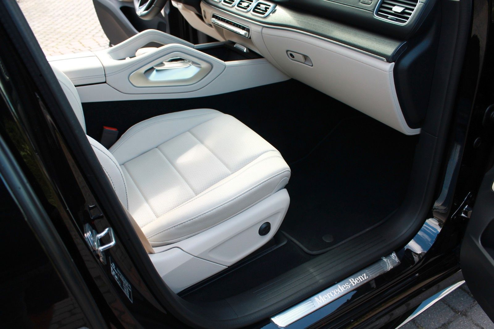 Mercedes-Benz GLE 450 d 4Matic AMG Luft Pano Leder AHK 360° foto 18