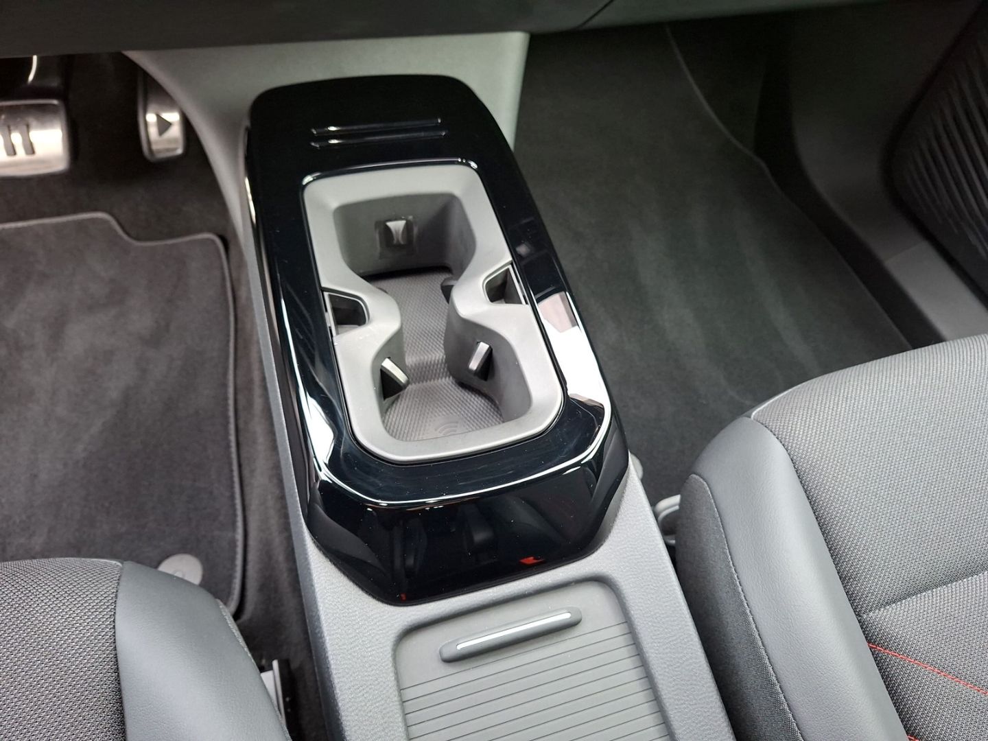 ID.4 GTX 4Motion *NAVI*IQLIGHT*ACC*WÄRMEPUMPE*