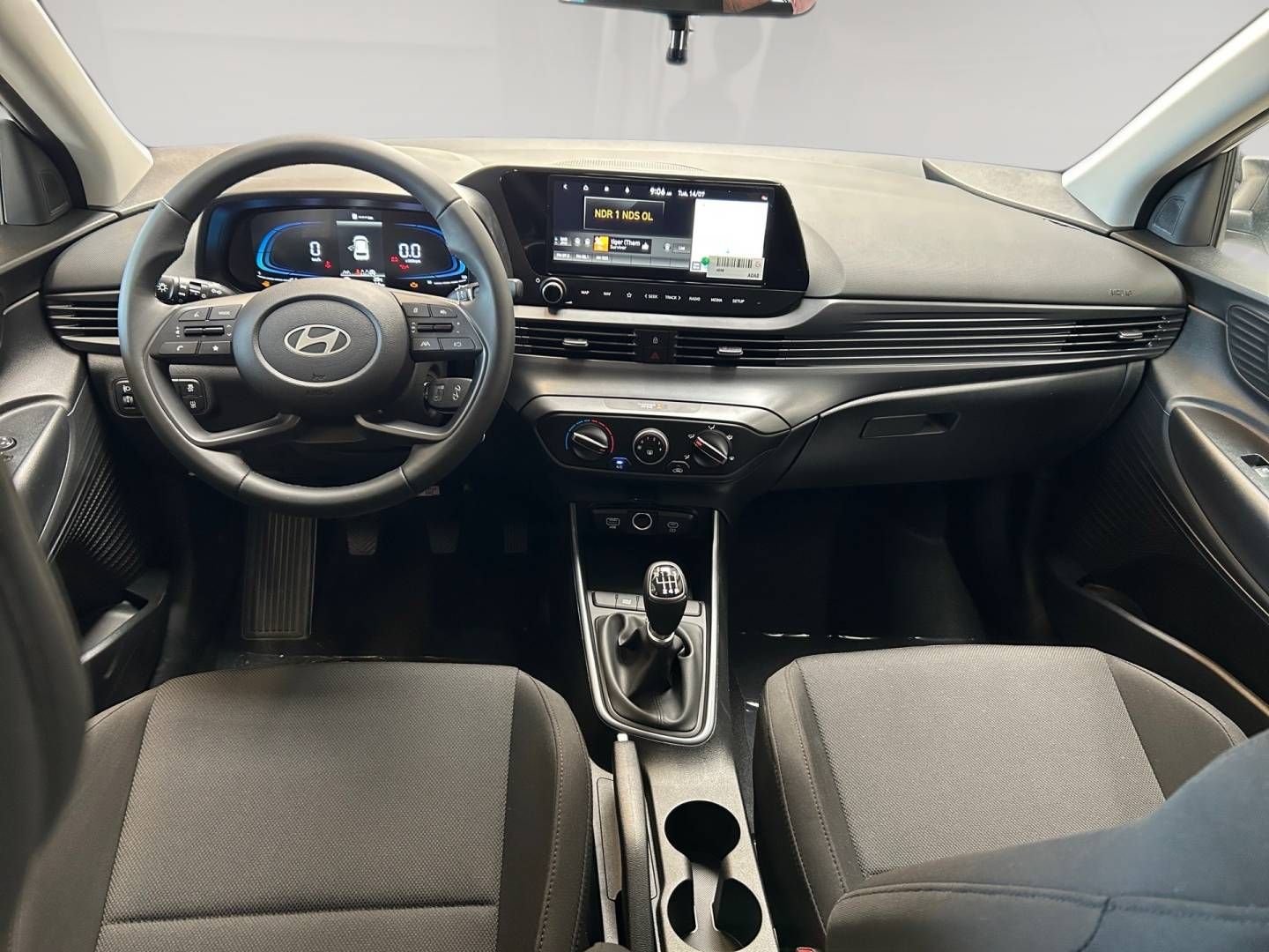 Fahrzeugabbildung Hyundai BAYON SELECT NAVI | Apple CarPlay u. Android Aut