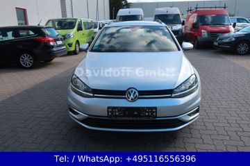 Volkswagen Golf - 8