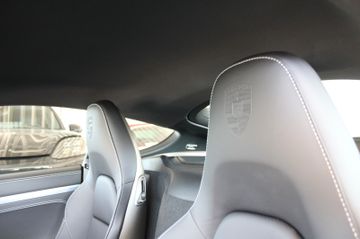 Porsche Cayman - 10