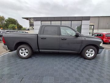 Dodge RAM - 4