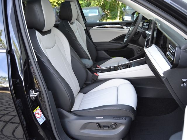 Tiguan 2.0 TDI DSG Elegance AHK/IQ.DRIVE-PAKET/M