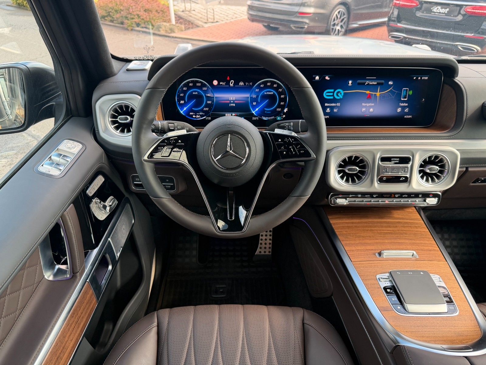 Fahrzeugabbildung Mercedes-Benz G 580 AMG+Distr+Burm3D+Massage+ESD+Night+360