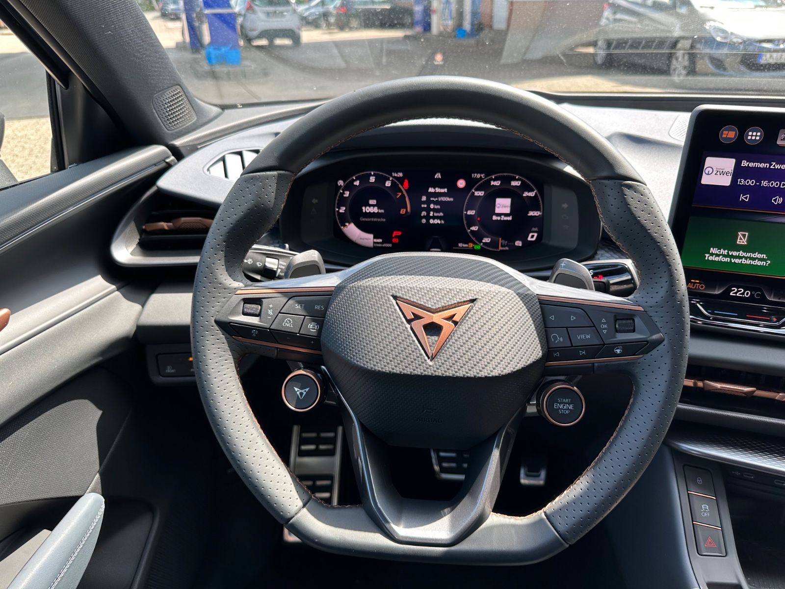 Fahrzeugabbildung CUPRA Terramar 1.5 eTSI DSG AHK/Navi/LED/ACC/18"