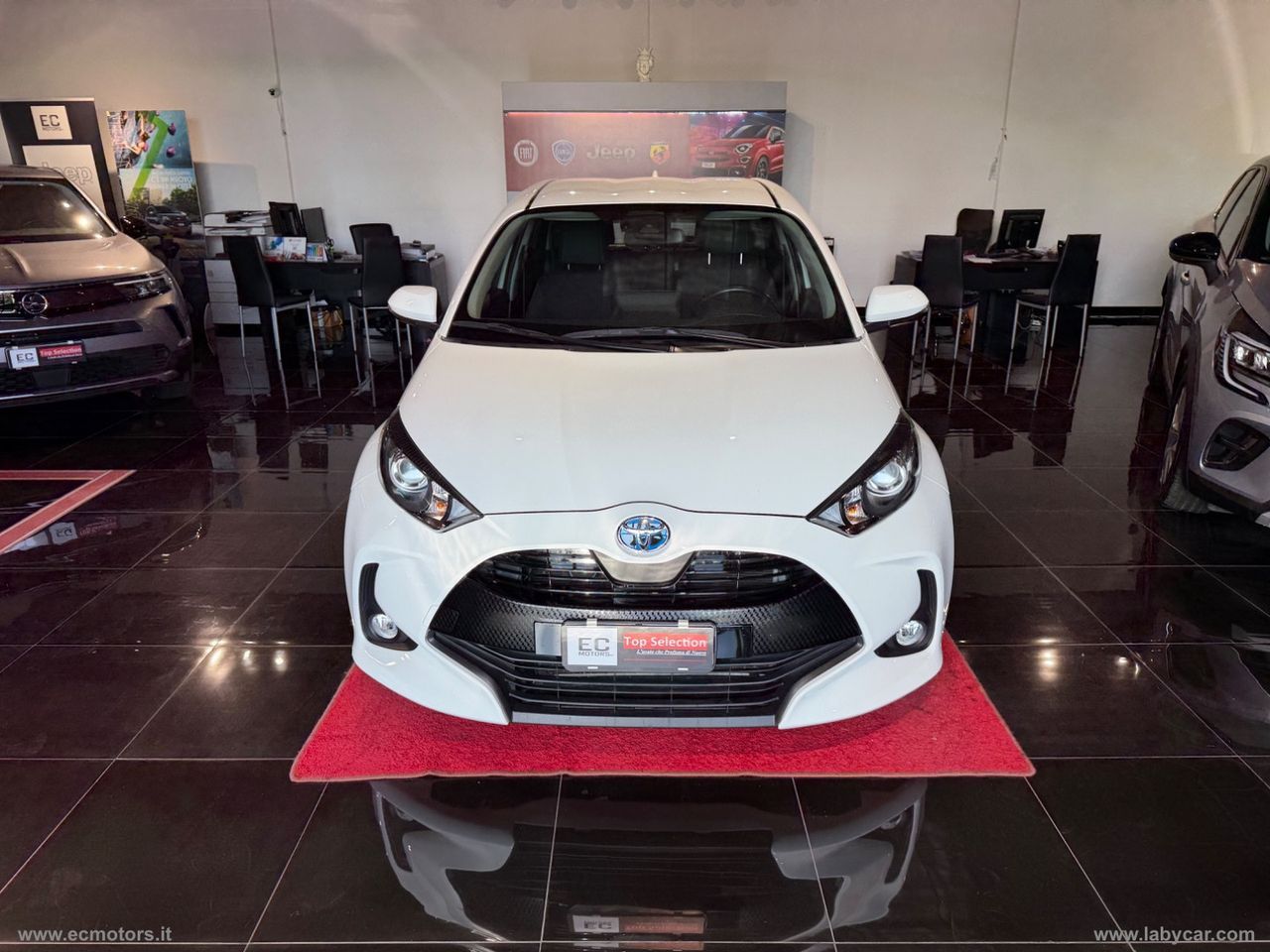 Toyota TOYOTA Yaris 1.5 Hybrid 5p. Active imagem 2