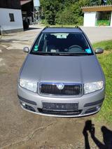 Skoda Fabia Combi 1.4 16V 59 kW Classic Classic - Skoda Fabia aus 2007: Combi