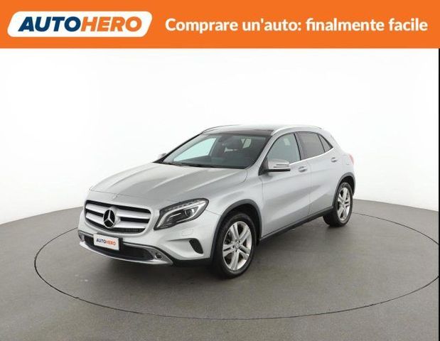 MERCEDES-BENZ MERCEDES-BENZ GLA 200 d Automatic 4Matic Sport