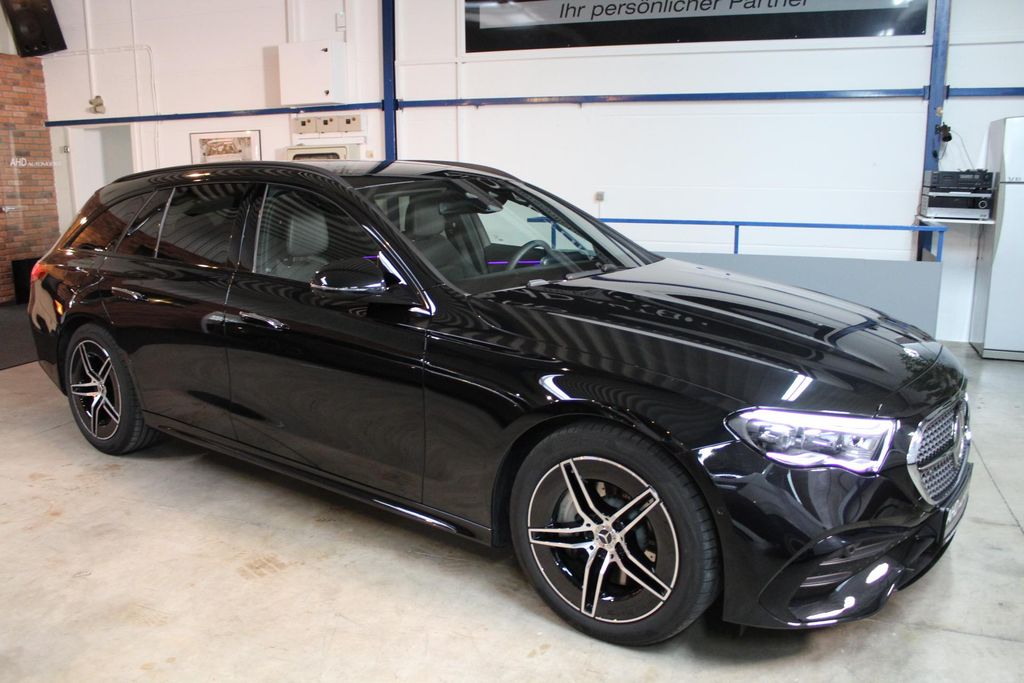Image of Mercedes-Benz E 220