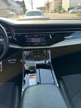 Audi Q7 50 TDI quattro tiptronic competition 7.Sitzer - gebrauchte Audi Q7 aus dem Jahr 2021