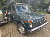 Lada Niva 1.7i Only Spezial - Lada Niva: 1.7