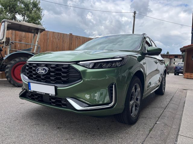 Ford Kuga Hybrid ST-Line X