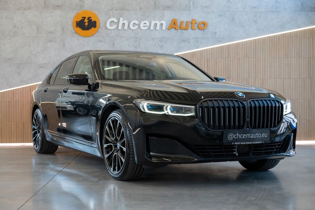 Image of BMW 740