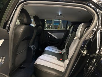 Opel Astra L Lim. 5-trg. Elegance *1. Hand*AHK*Navi*