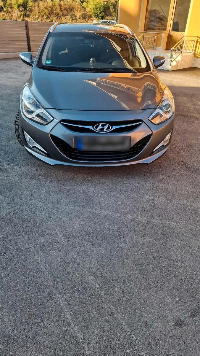 Hyundai i40 2013 — photo 13