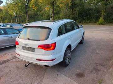 Audi Q7 - 5