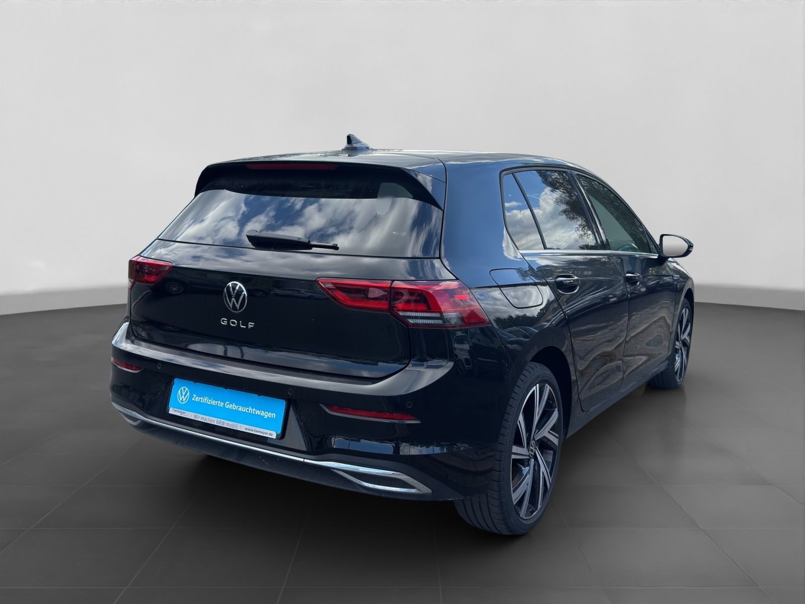 Volkswagen Golf 1.5 TSI STYLE LM18 KAMERA PRIVACY NAVI foto 3