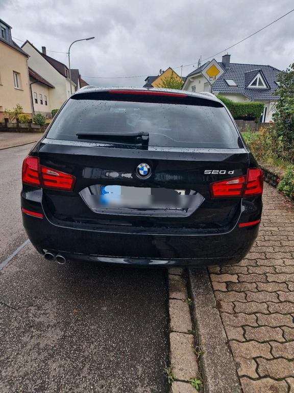 BMW 520