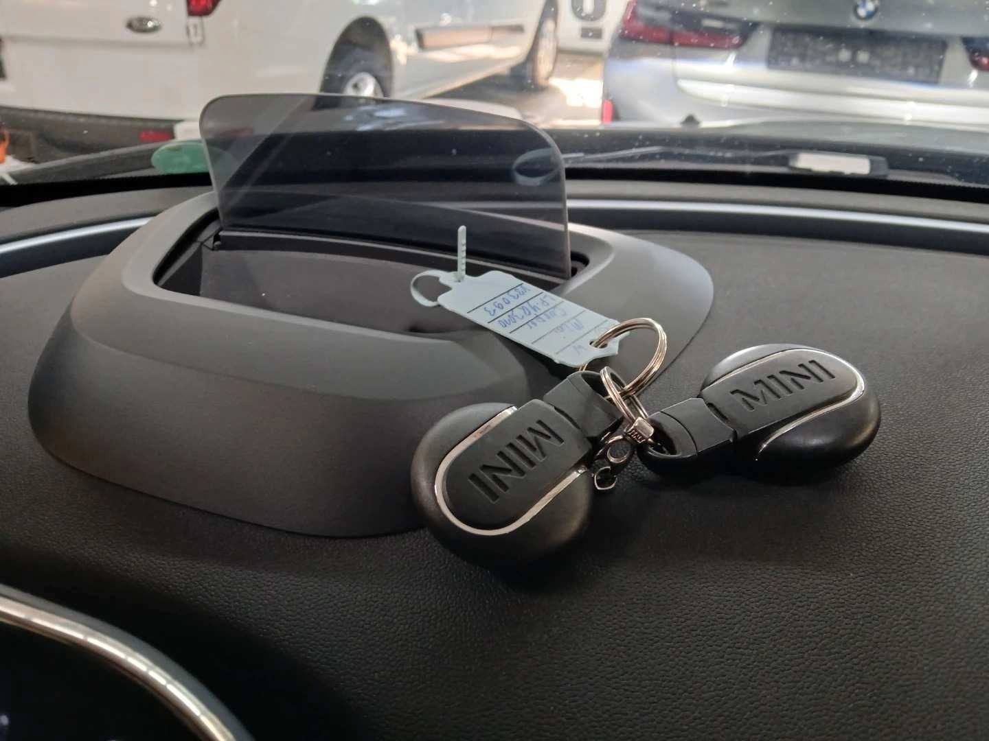 Fahrzeugabbildung MINI Cooper S Clubman Yours Trim H&k Pano Memory HuD