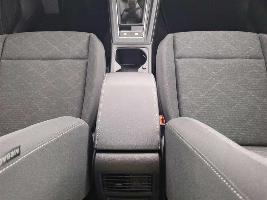 Volkswagen Golf Variant Life 2.0 TDI Navi AHK Winterpaket