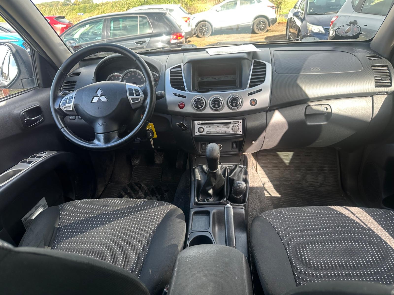 MITSUBISHI L200 2.5DI-D DOBBELT CAB 4WD | 178 ch | 4X4 | BVM