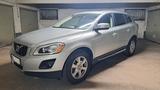 Volvo XC60 2.4D D5 AWD Summum Geartronic AHK+Scheckhef - Volvo aus 2010: Geländewagen