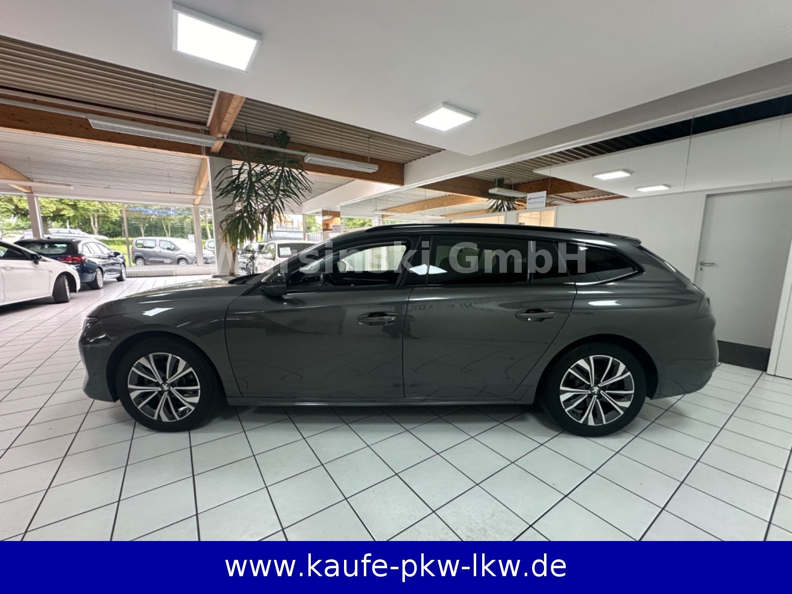 Fahrzeugabbildung Peugeot 508 SW Allure Pack