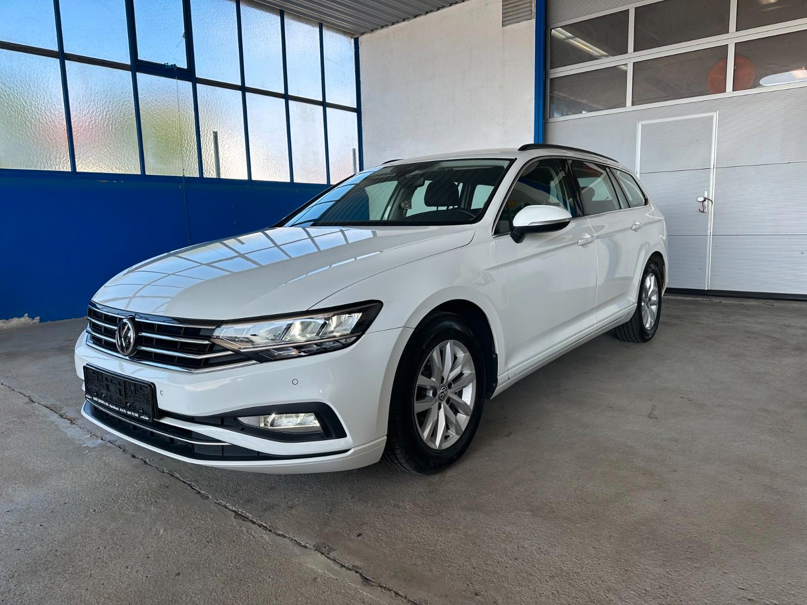 Volkswagen Passat Variant Business / 2.Hand / LED / KAMERA