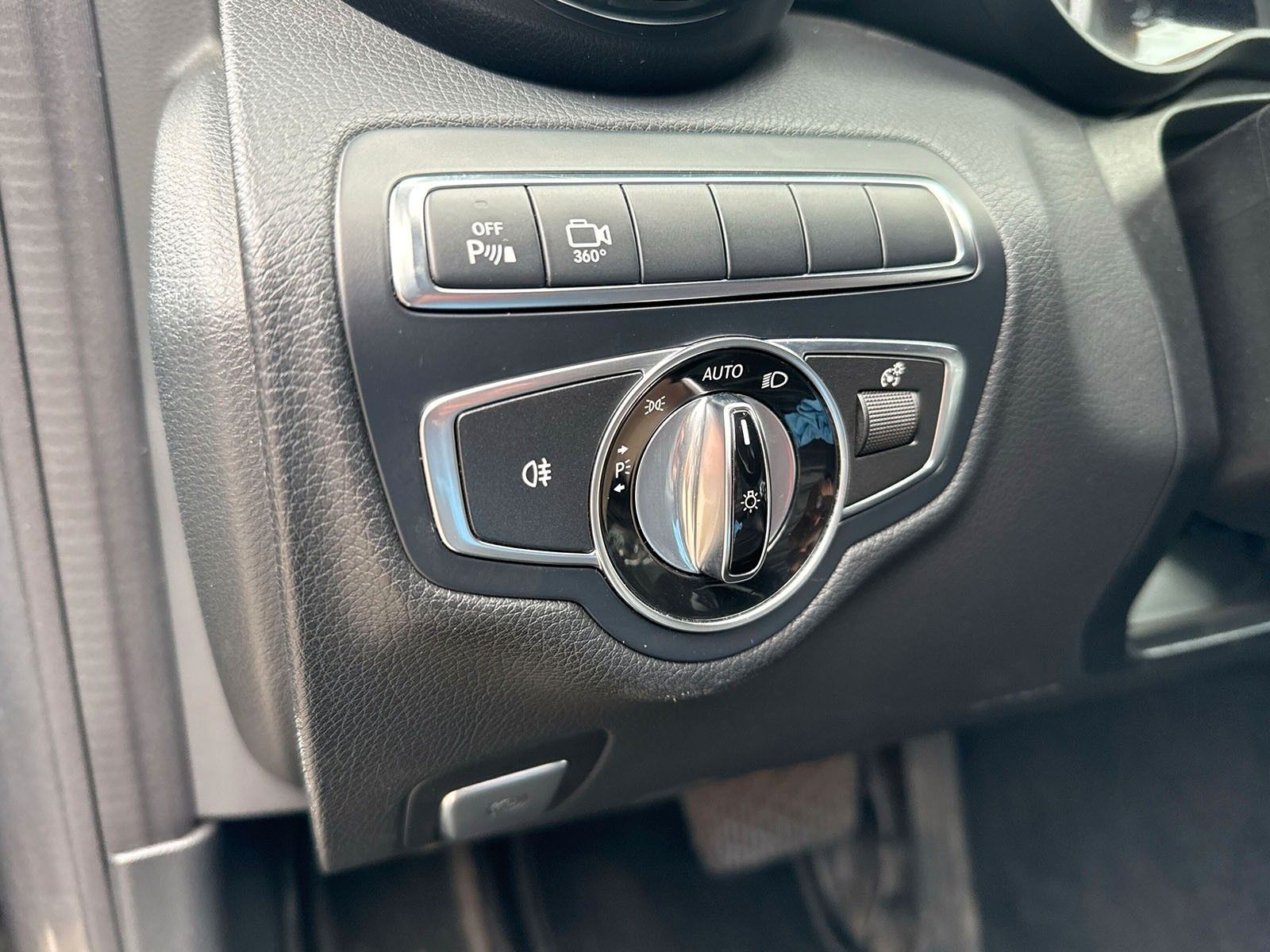 Fahrzeugabbildung Mercedes-Benz C 220d Cabrio*360*Vollleder*Keyless-Go*Ambiente