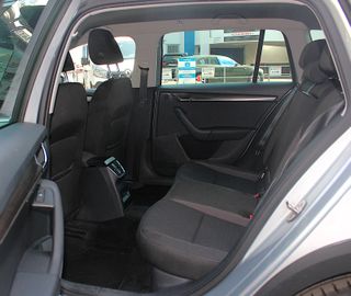 Skoda Octavia - 9