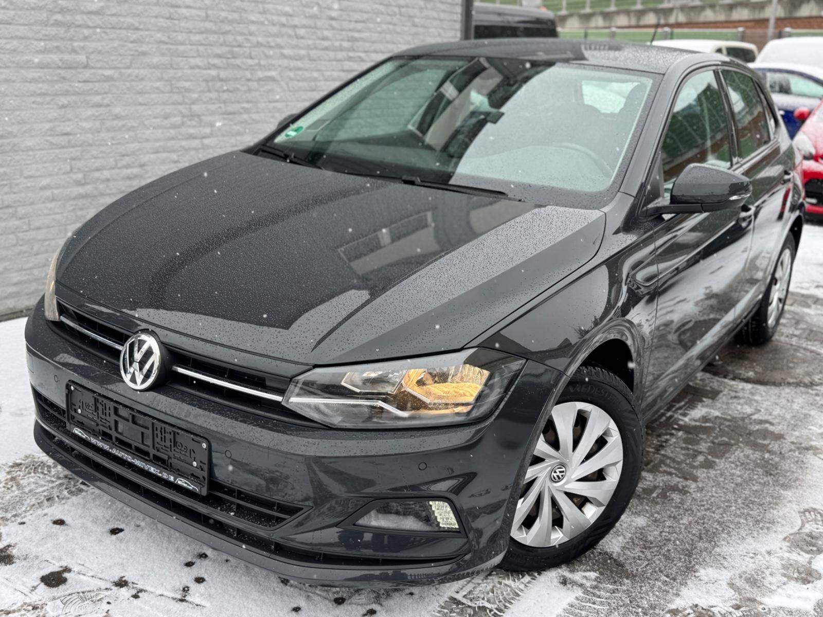 Volkswagen Polo 1,0 VI Comfortline