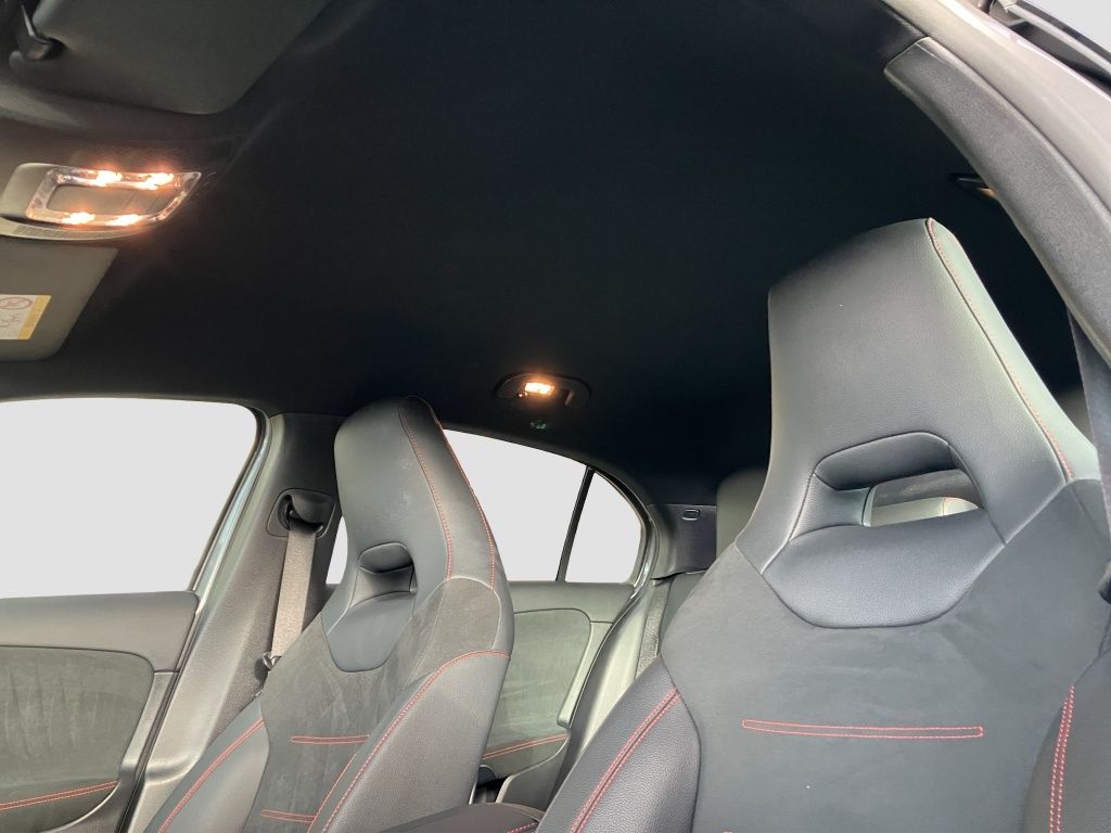 Fahrzeugabbildung Mercedes-Benz A 200 d AMG Line*Kamera*KEYLESS-GO*LED