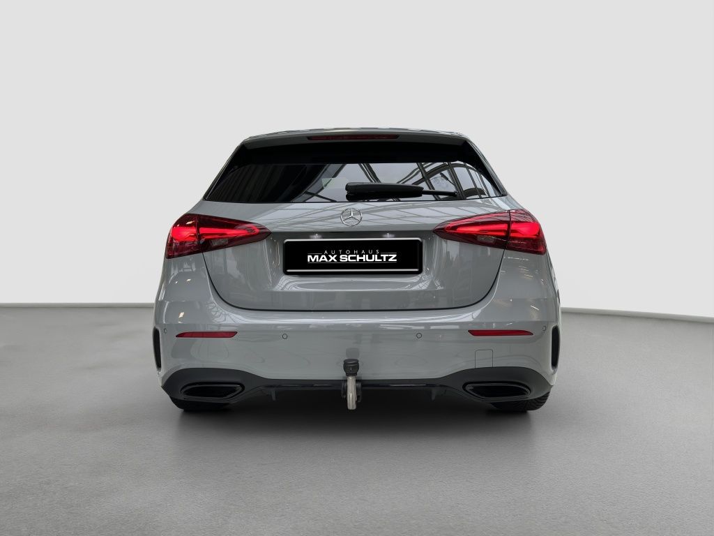 Fahrzeugabbildung Mercedes-Benz A 200 AHK*LED*PDC*ParkAss*Sportp.*SpurH*SpurW*LM