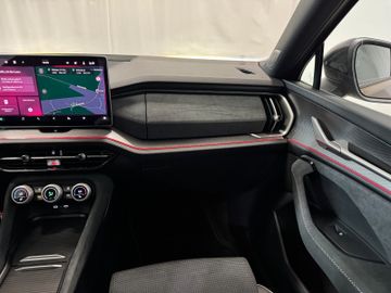 Skoda Kodiaq 1.5 TSI Sportline AHK+Panodach+Matrix