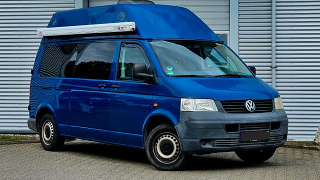 Volkswagen T5 hochdach Doppelbett Kochherd Dusche AHK