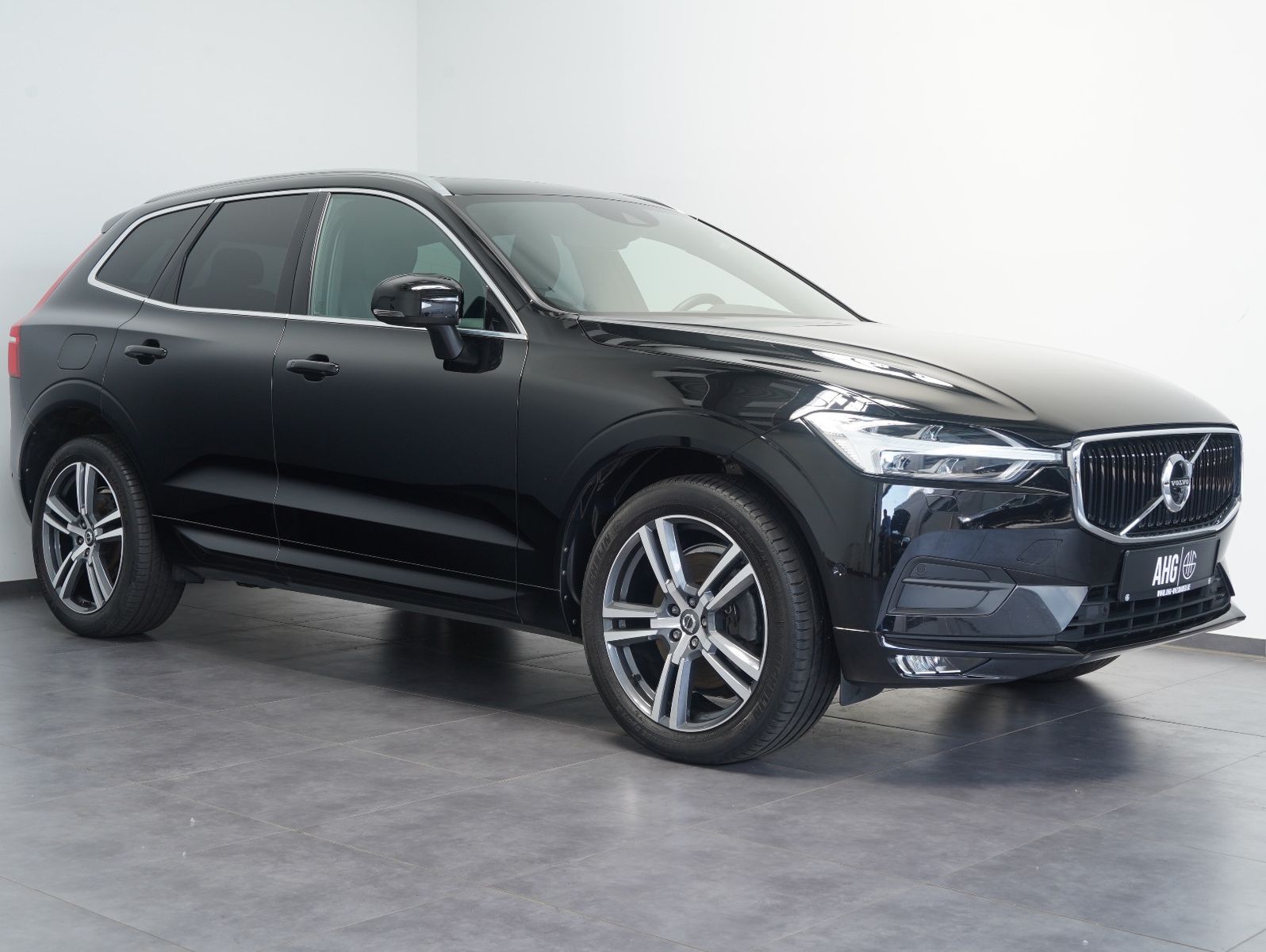 Fahrzeugabbildung Volvo XC60 B5D AWD XENIUM/LED/INTELLISAFE/PANO/360°