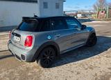 MINI Cooper S JCW LED PDC Navi DAB Sport 5-türer  - MINI MINI: Tuerer