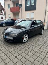 Alfa Romeo 147 Klima Schekheftgepflegt - Alfa Romeo 147 aus 2009