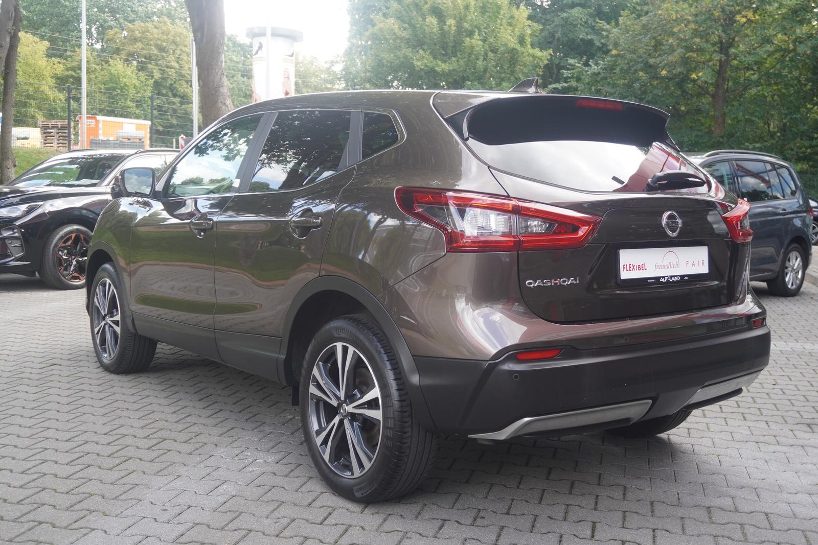 Nissan Qashqai 1.6 N-Connecta 360° Spurhalte Tempomat