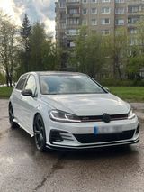 Volkswagen VW MK7.5 GTI TCR - Volkswagen Golf: GTI V5