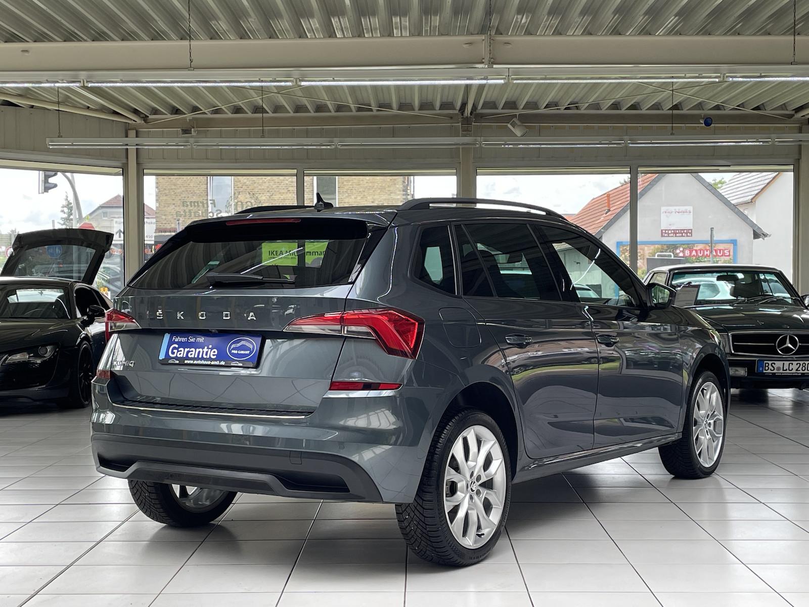 Skoda Kamiq 1.0 TSI DSG Style Alcantara Kamera ACC LED