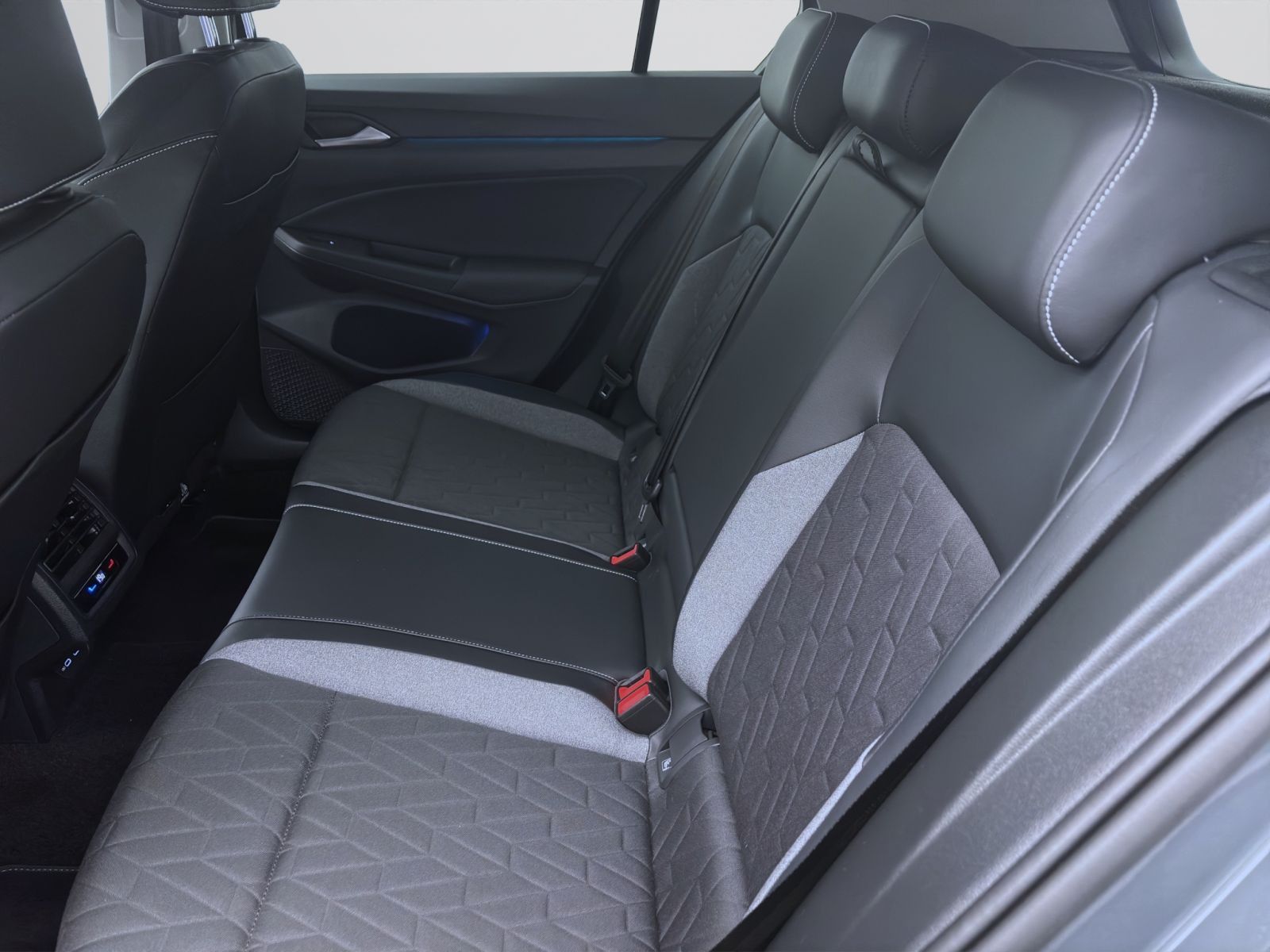 Volkswagen Golf - Bild 16
