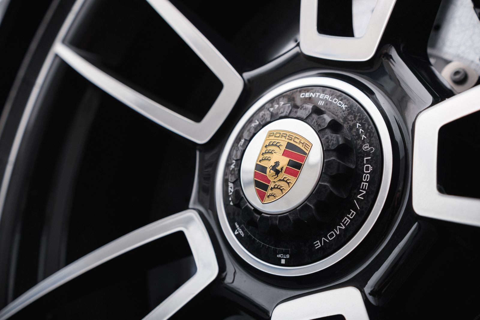 Fahrzeugabbildung Porsche 992/911 Turbo S-Heritage Paket-Nachtsicht-LED
