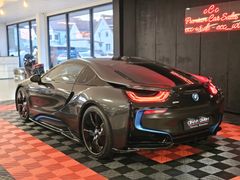 Fahrzeugabbildung BMW i8 Coupe (CAMERA/HEADUP/LED/SHZ/HARMAN